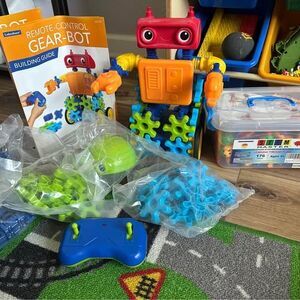 Ultimate STEM Building Bundle: Lakeshore RC Gear-Bot + STEM Master
